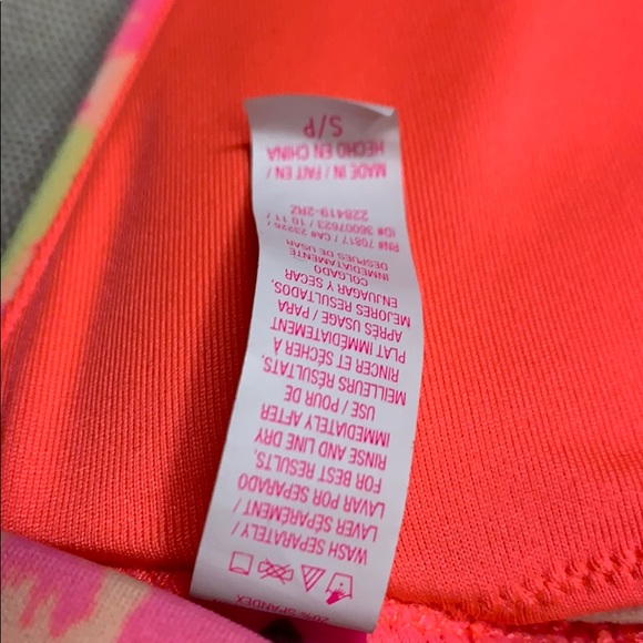 Victoria’s Secret Pink leopard print bikini small - Picture 10 of 12